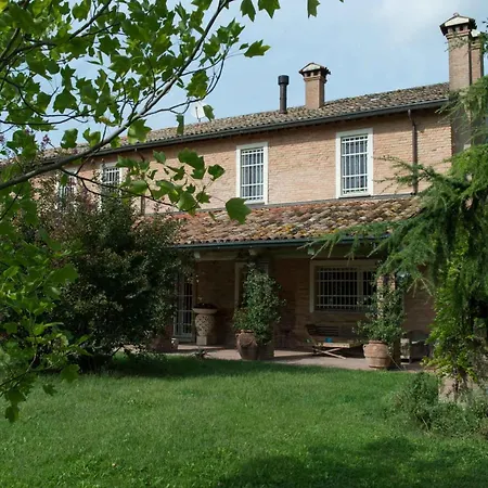 Cardinala - Ravenna - Couette-café 3*